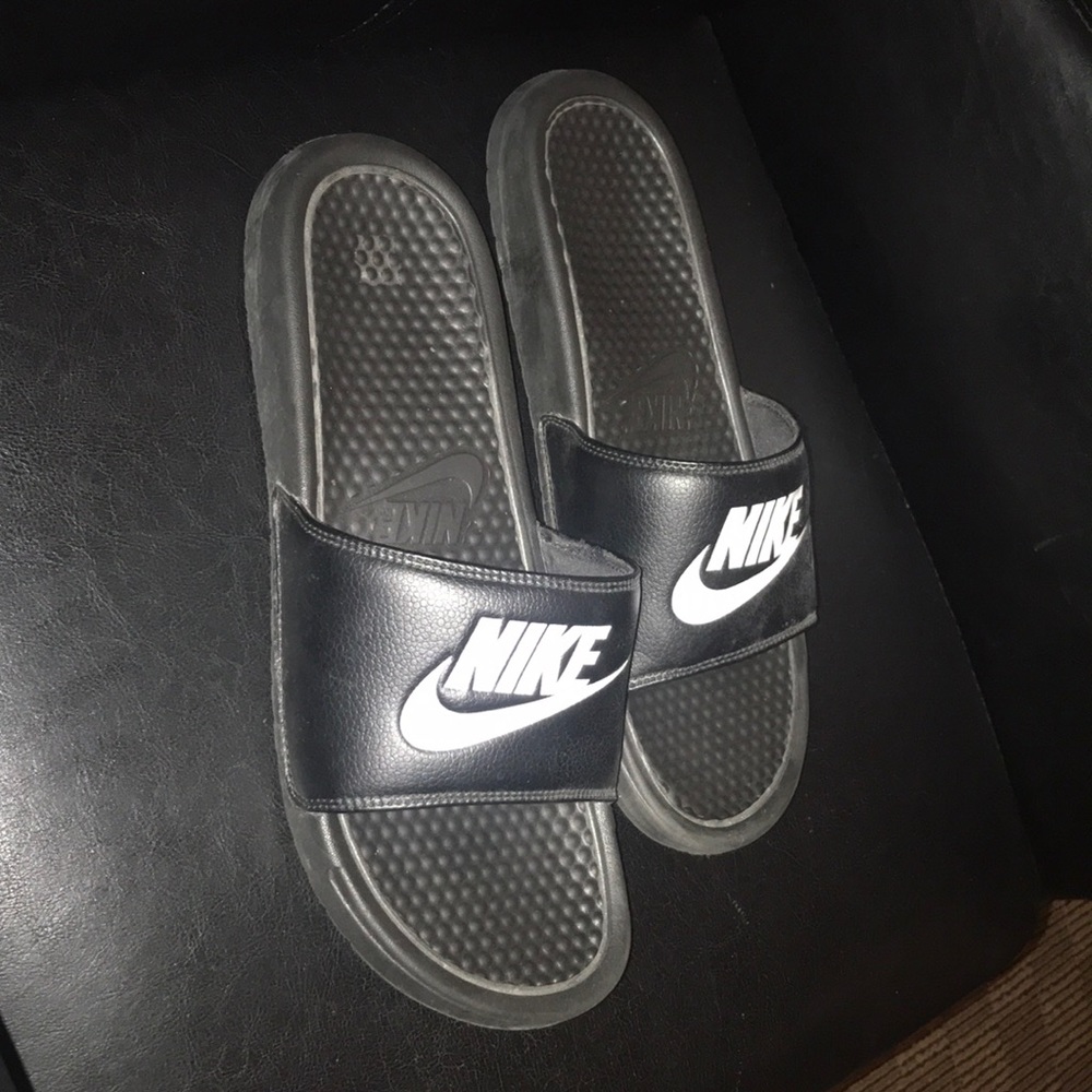 Nike slides